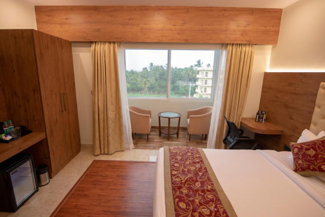 Royal Lotus View Resotel Devanahalli Екстер'єр фото